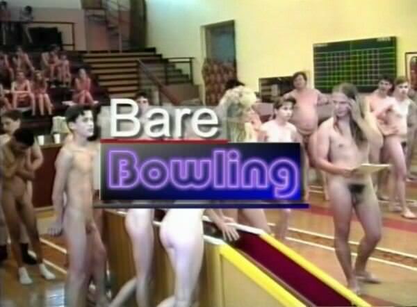Naked bowling - Family nudism of video [Nudism-Planet]