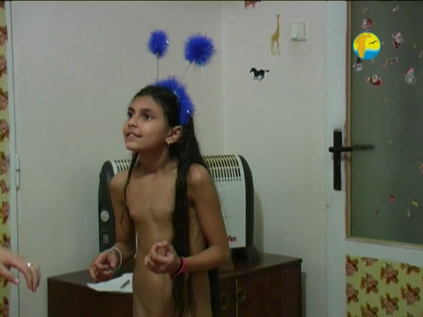 Birthday at the girl nudist Christina. [Nudism-Planet]