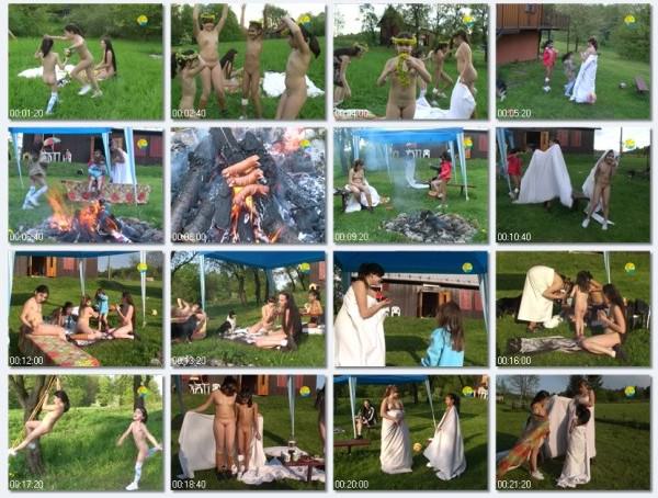 Family naturism freedom - With Mum at the Cottage HD [Nudism-Planet]
