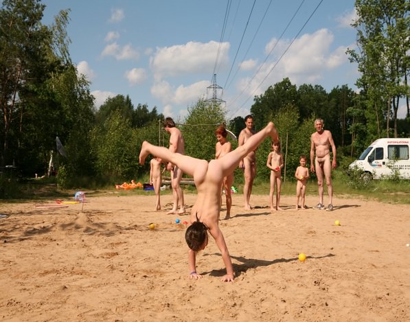 Big collection of a naturism [Nudism-Planet]