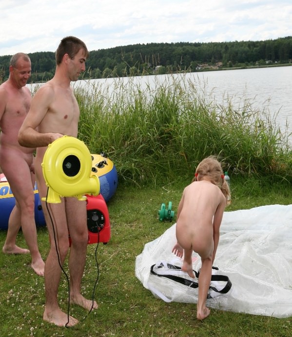 FKK - naturism photo [Nudism-Planet]