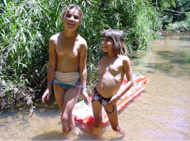 Retro family nudism [Nudism-Planet]